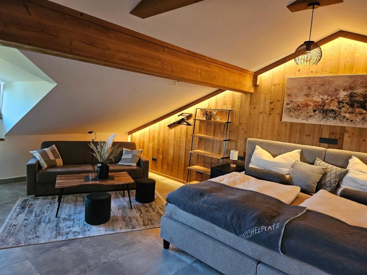 דירות Guggenthal Bauernhof-Loft Edtgut מראה חיצוני תמונה